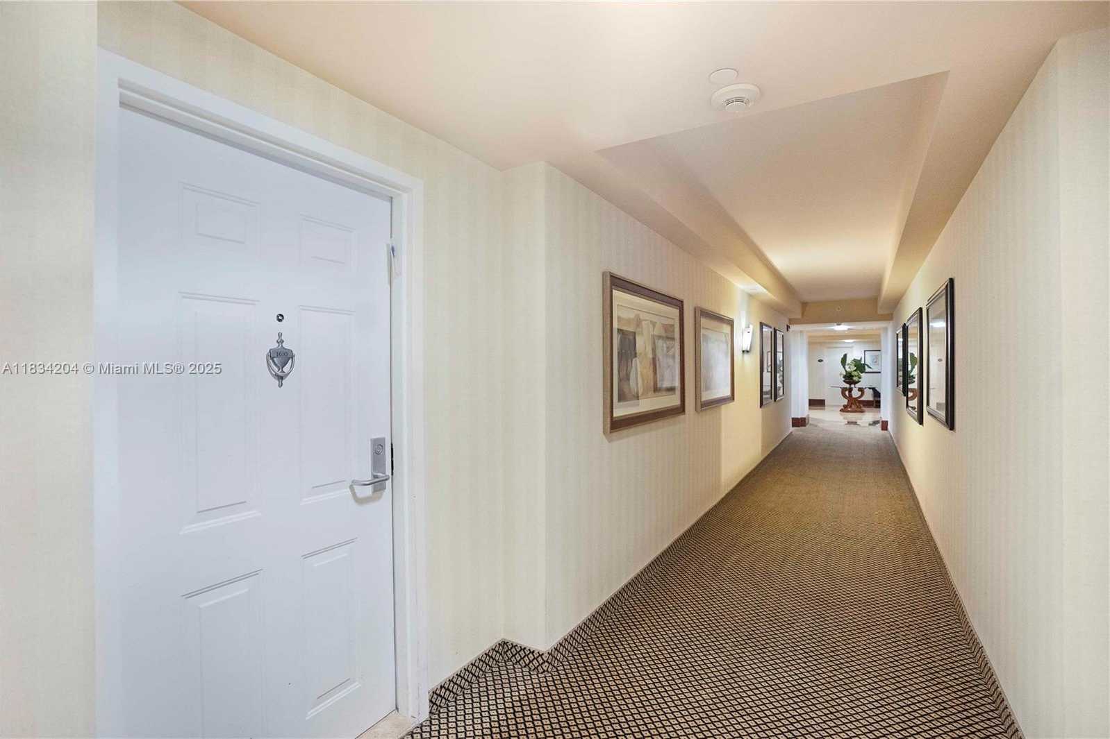 Small Image of 19501 WEST COUNTRY CLUB DR #1610, Aventura Number 12