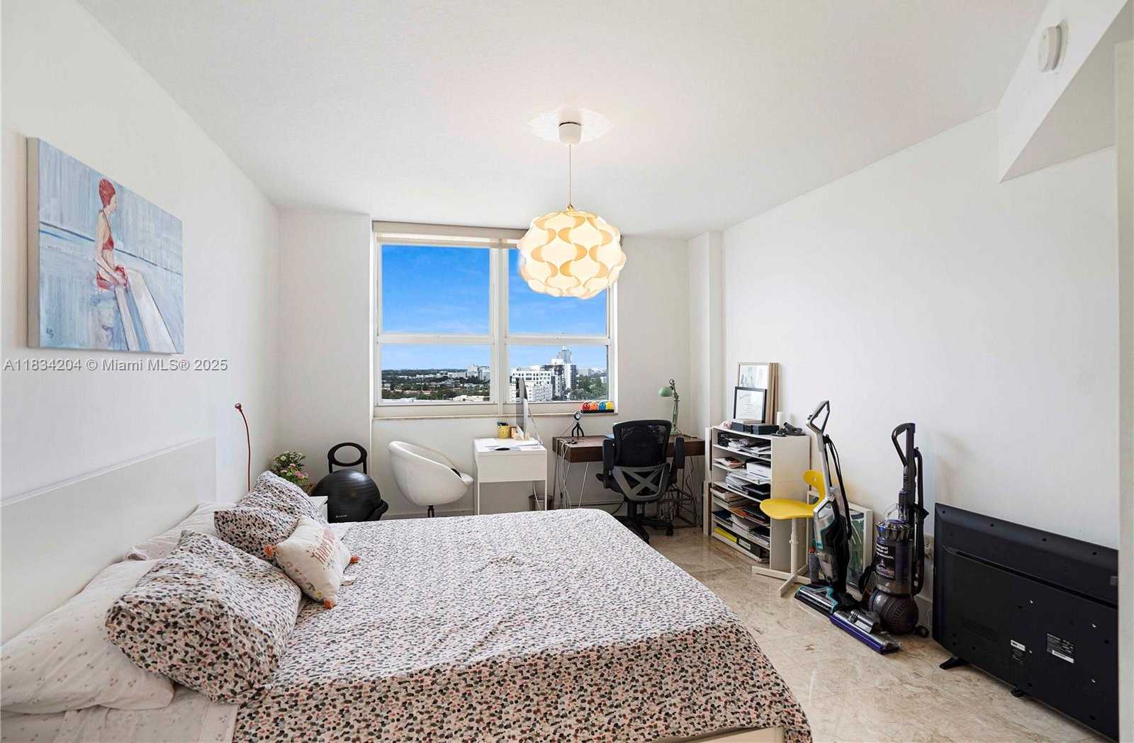 Small Image of 19501 WEST COUNTRY CLUB DR #1610, Aventura Number 19