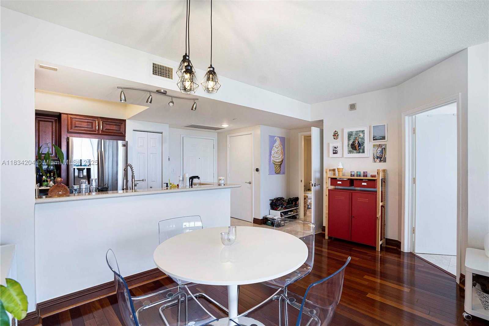 Small Image of 19501 WEST COUNTRY CLUB DR #1610, Aventura Number 27