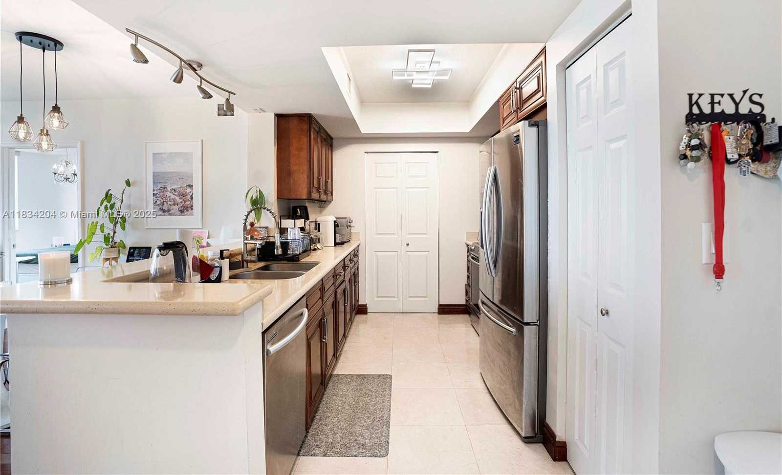 Small Image of 19501 WEST COUNTRY CLUB DR #1610, Aventura Number 28
