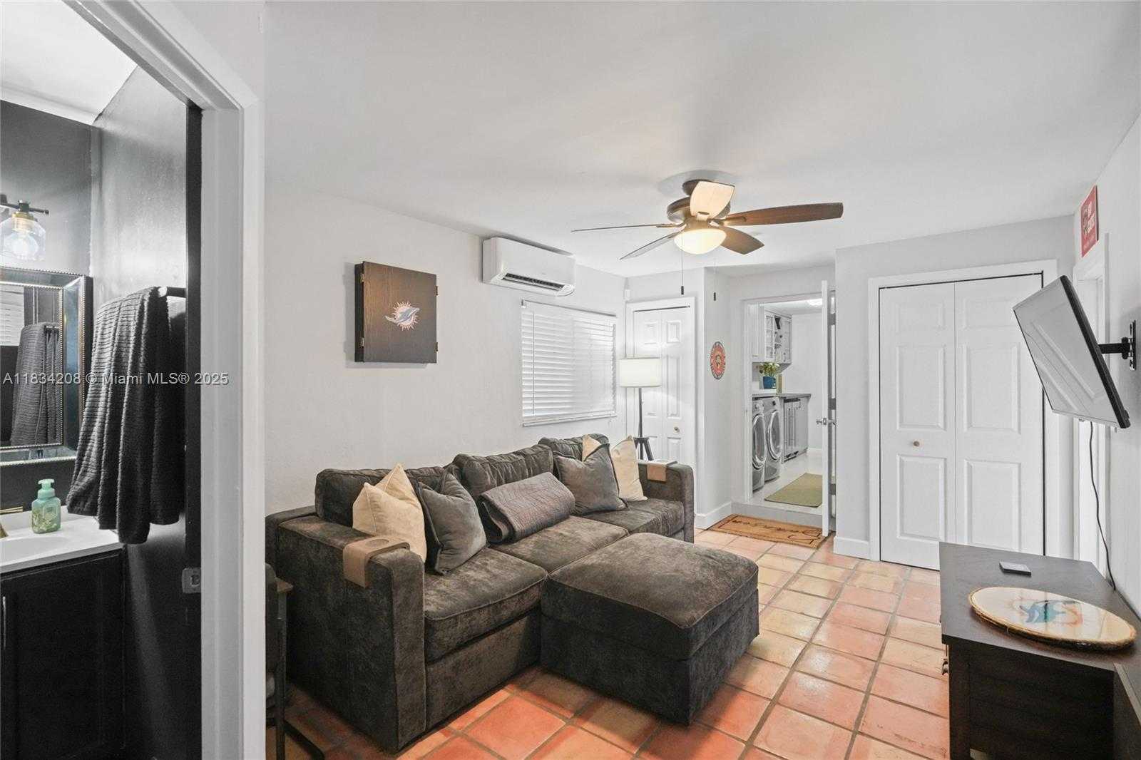 Small Image of 3472 NORTH EAST 18TH AVE #3472, Oakland Park Number 24