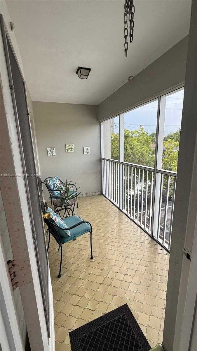 Small Image of 330 SOUTH EAST 2ND ST #204G, Hallandale Beach Number 10
