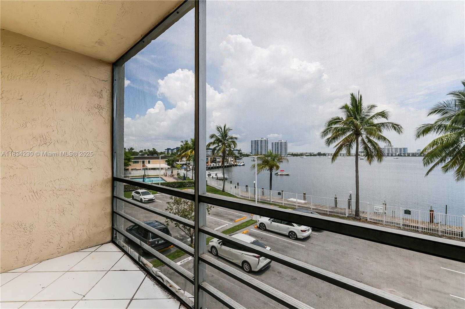Small Image of 2821 NORTH MIAMI BEACH BLVD #3R, North Miami Beach Number 14
