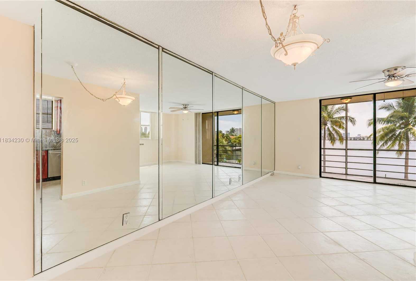 Small Image of 2821 NORTH MIAMI BEACH BLVD #3R, North Miami Beach Number 6