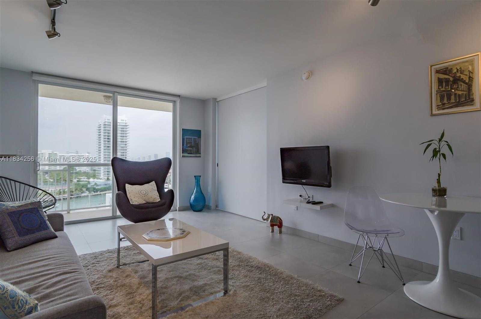 Small Image of 1345 LINCOLN RD #1202, Miami Beach Number 2