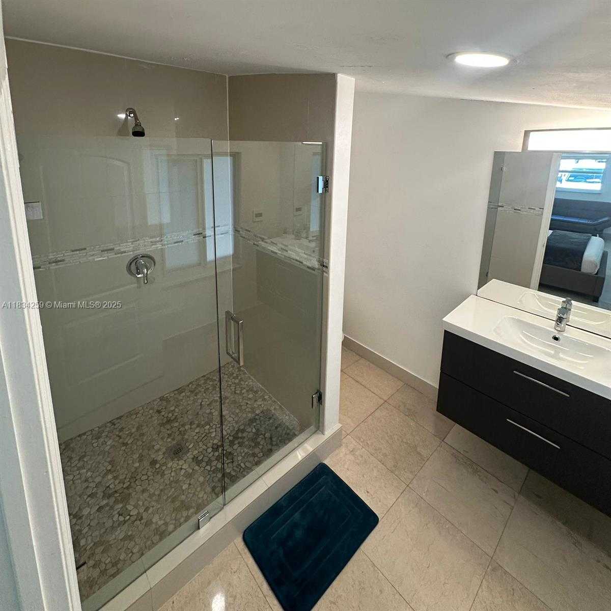 Small Image of 17650 NORTH EAST 19TH AVE, North Miami Beach Number 10