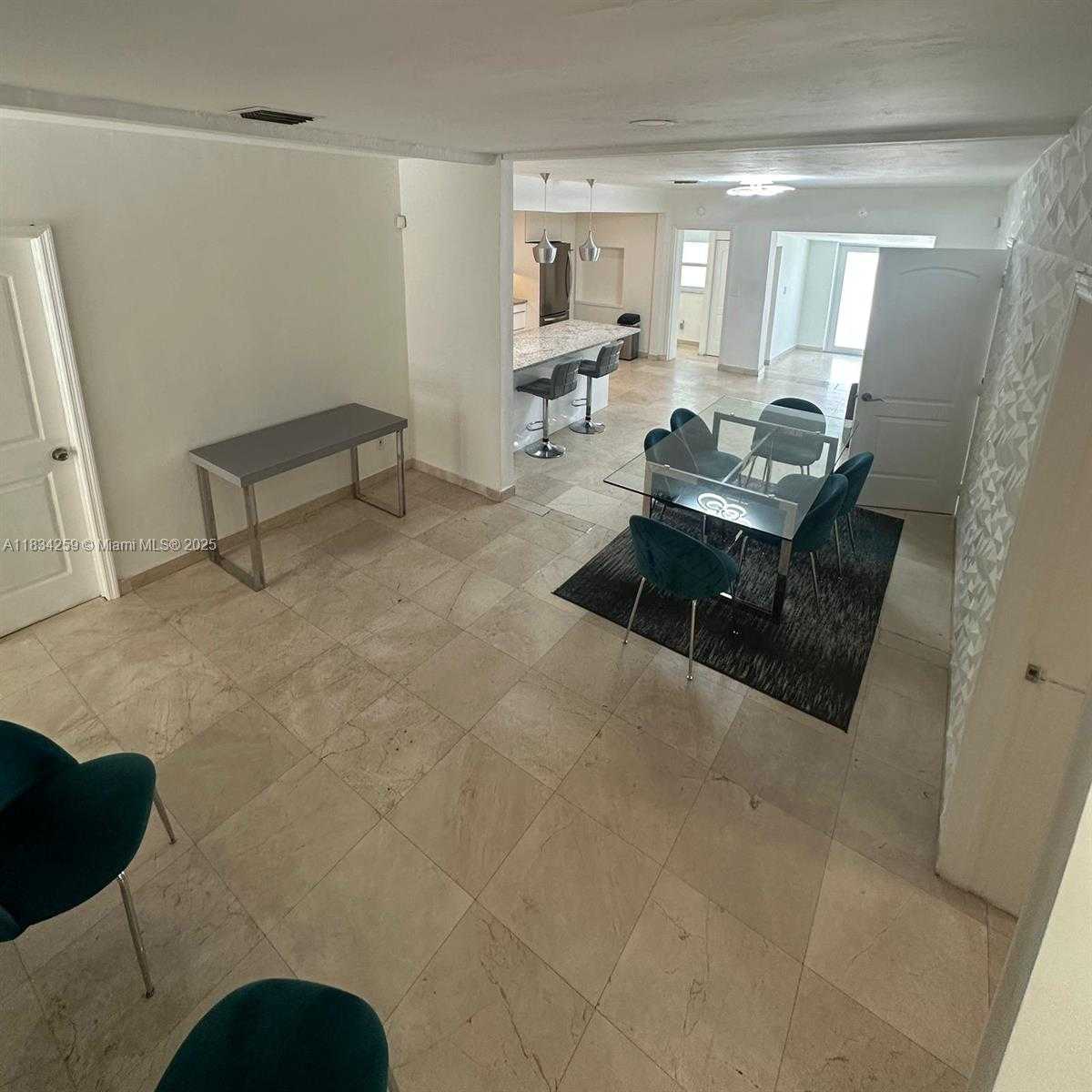 Small Image of 17650 NORTH EAST 19TH AVE, North Miami Beach Number 2