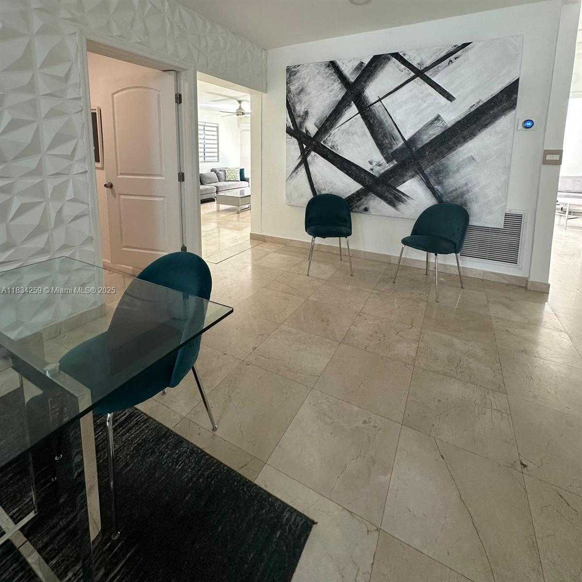 Small Image of 17650 NORTH EAST 19TH AVE, North Miami Beach Number 3