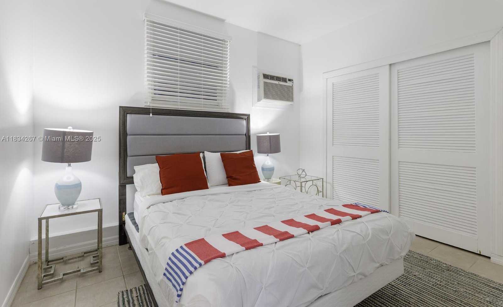 Small Image of 1134 HARRISON ST #1134, Hollywood Number 3