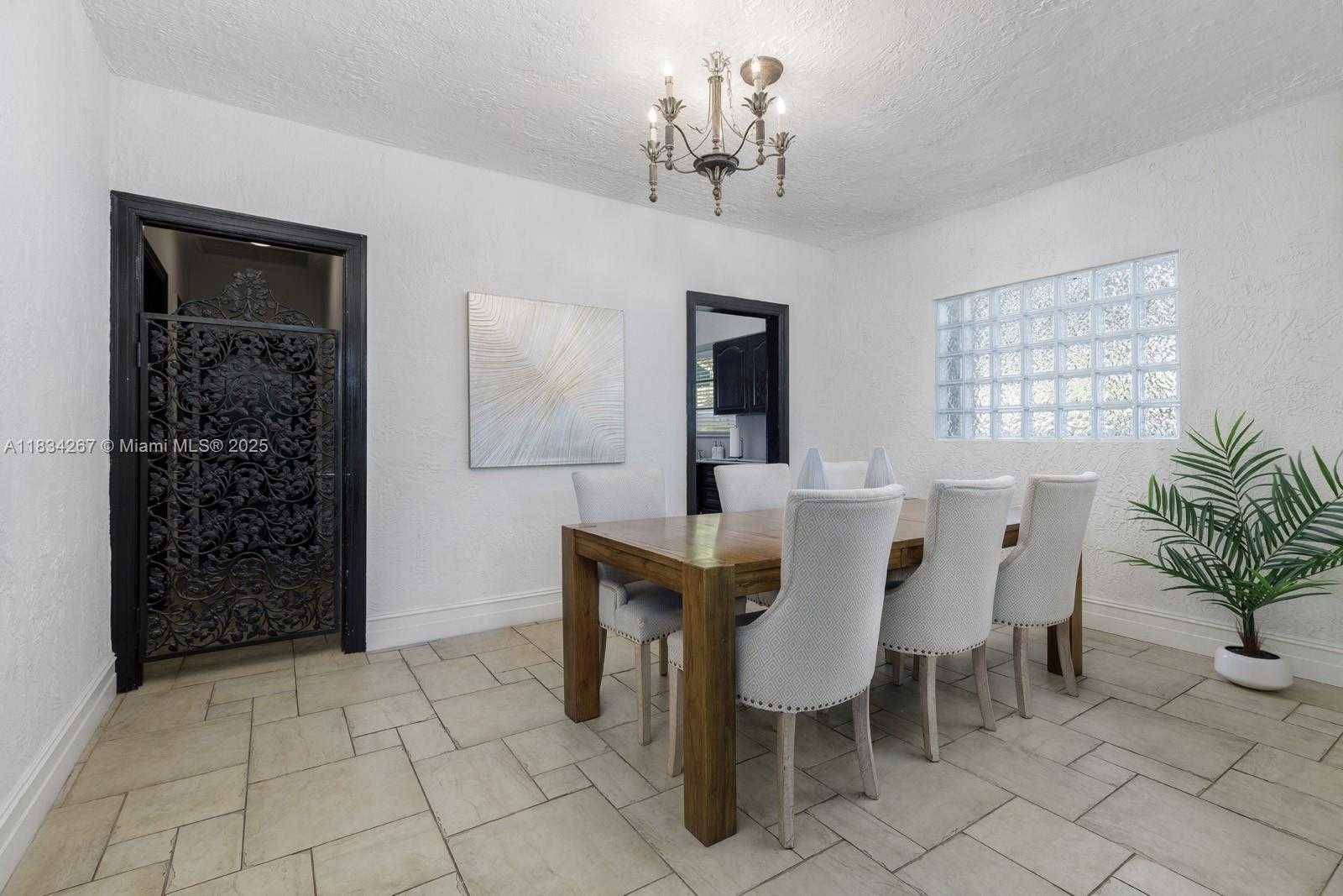 Small Image of 1134 HARRISON ST #1134, Hollywood Number 4