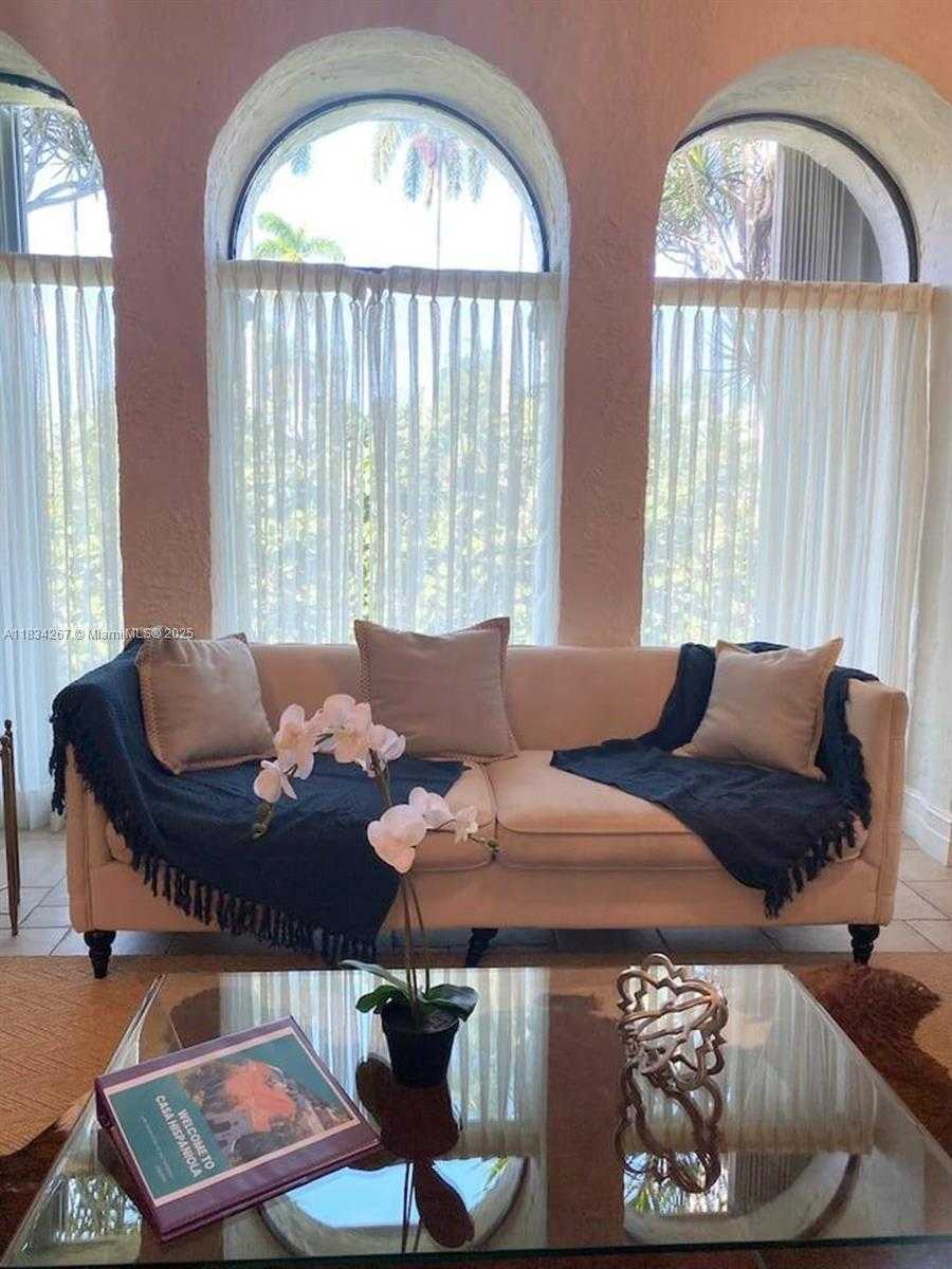 Small Image of 1134 HARRISON ST #1134, Hollywood Number 7