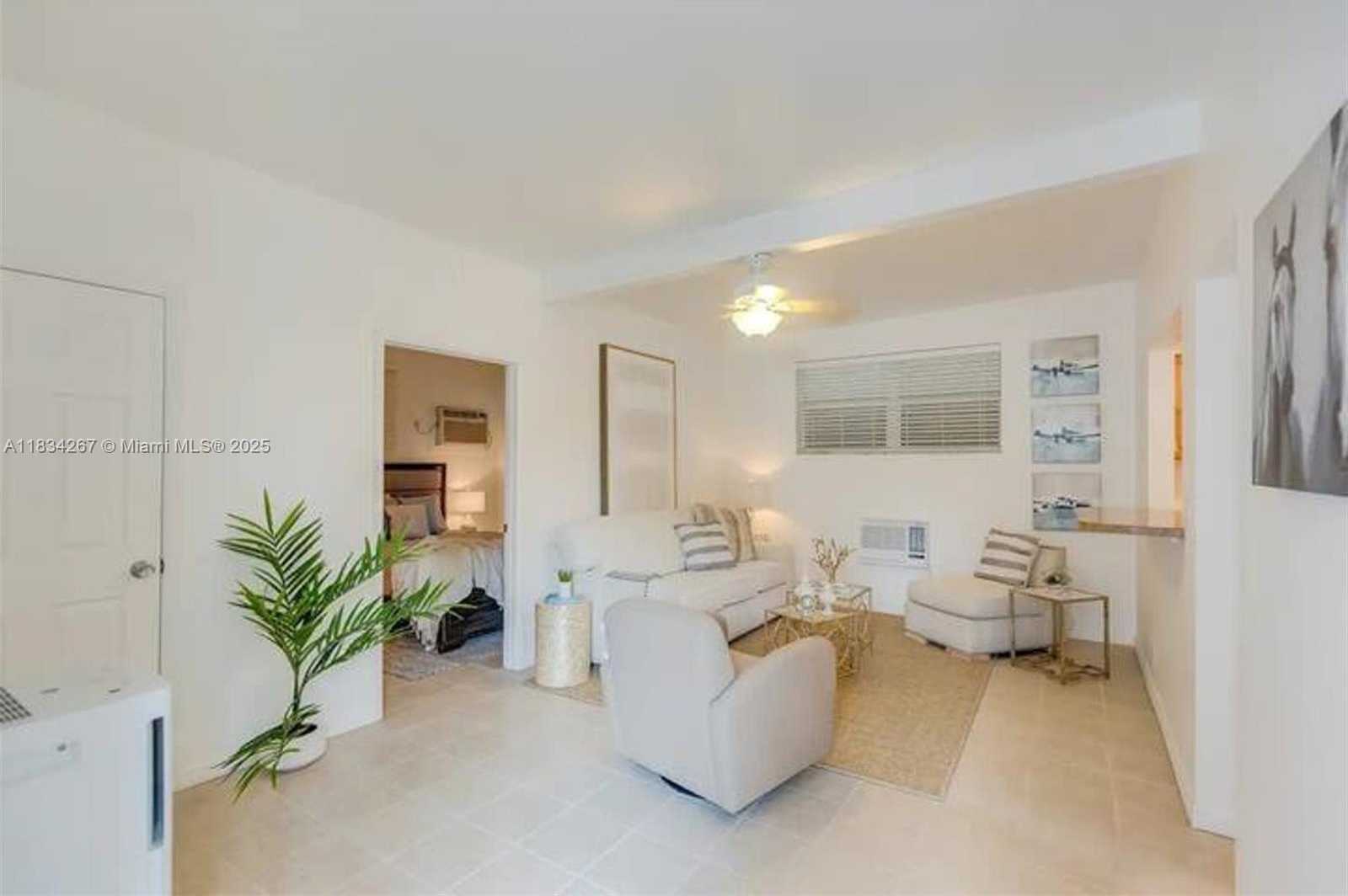 Small Image of 1134 HARRISON ST #1134, Hollywood Number 8