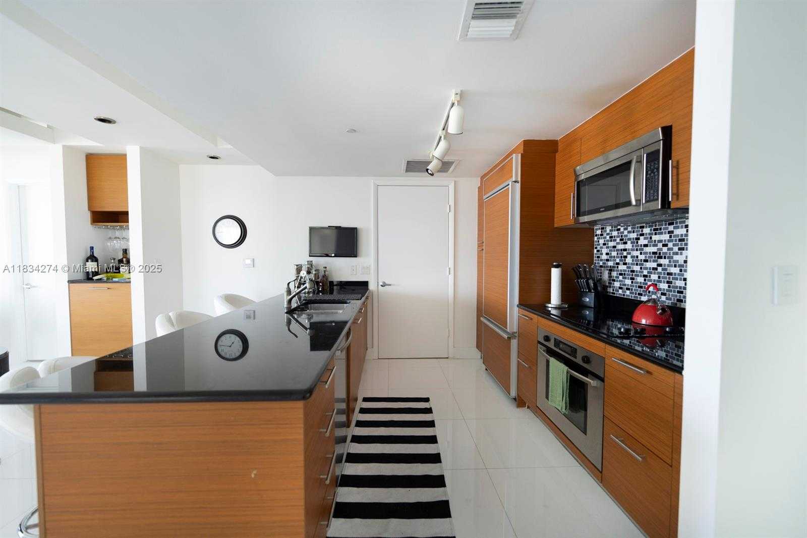 Small Image of 50 BISCAYNE BLVD #3702, Miami Number 11