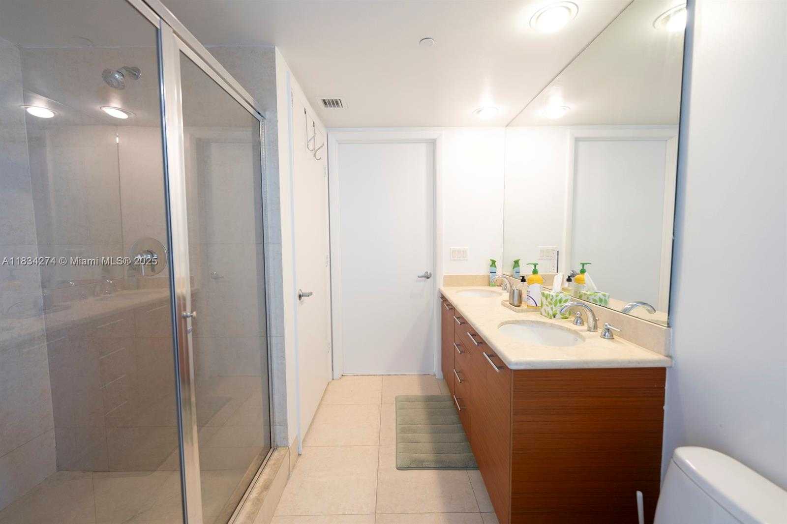 Small Image of 50 BISCAYNE BLVD #3702, Miami Number 19
