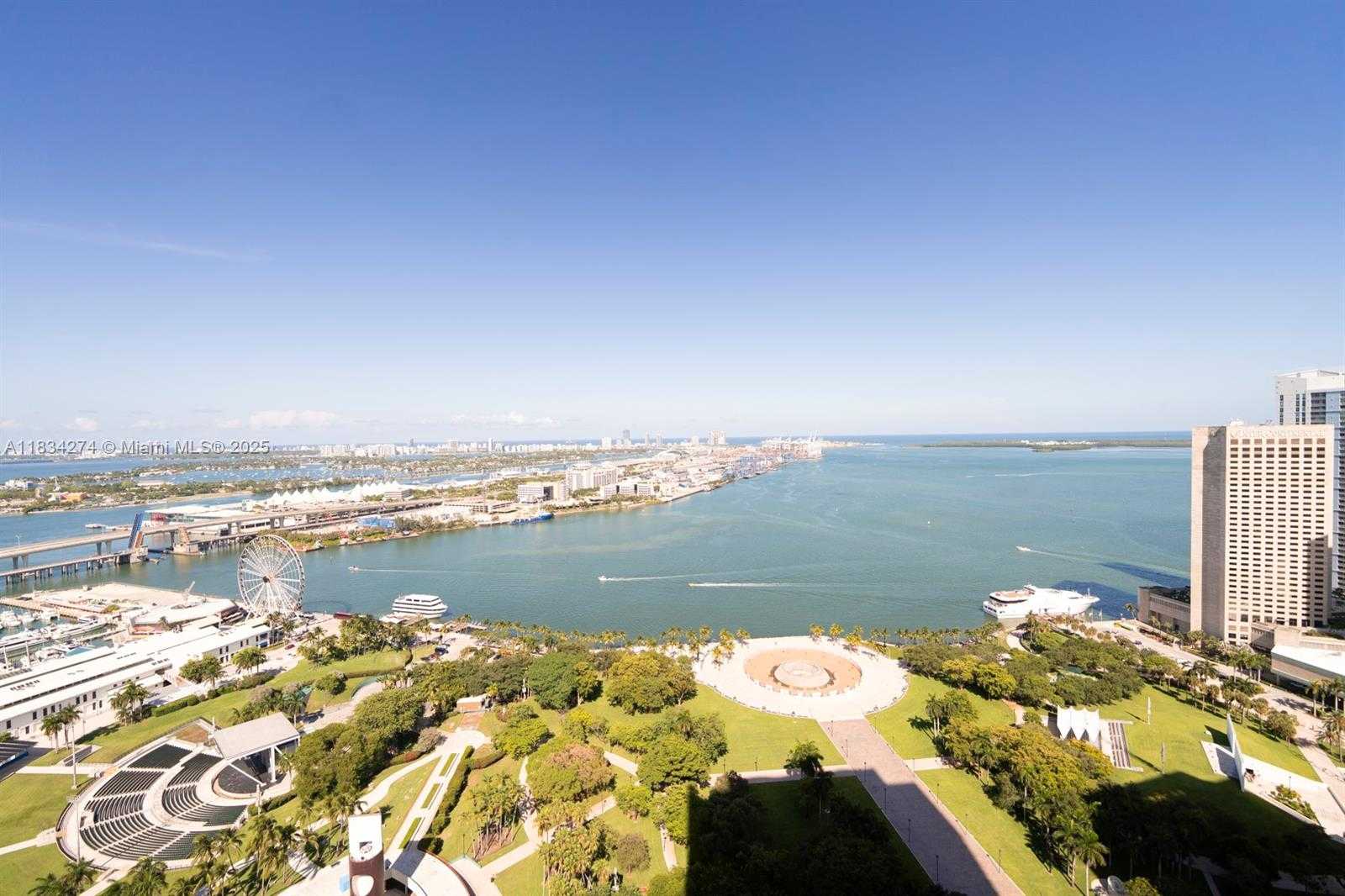 Small Image of 50 BISCAYNE BLVD #3702, Miami Number 2