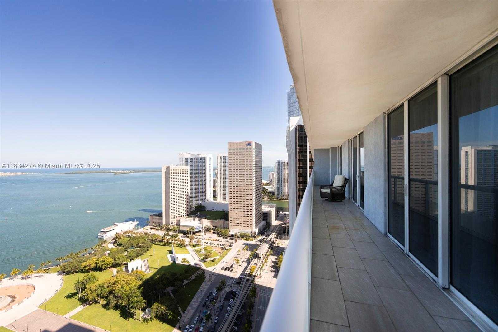 Small Image of 50 BISCAYNE BLVD #3702, Miami Number 3
