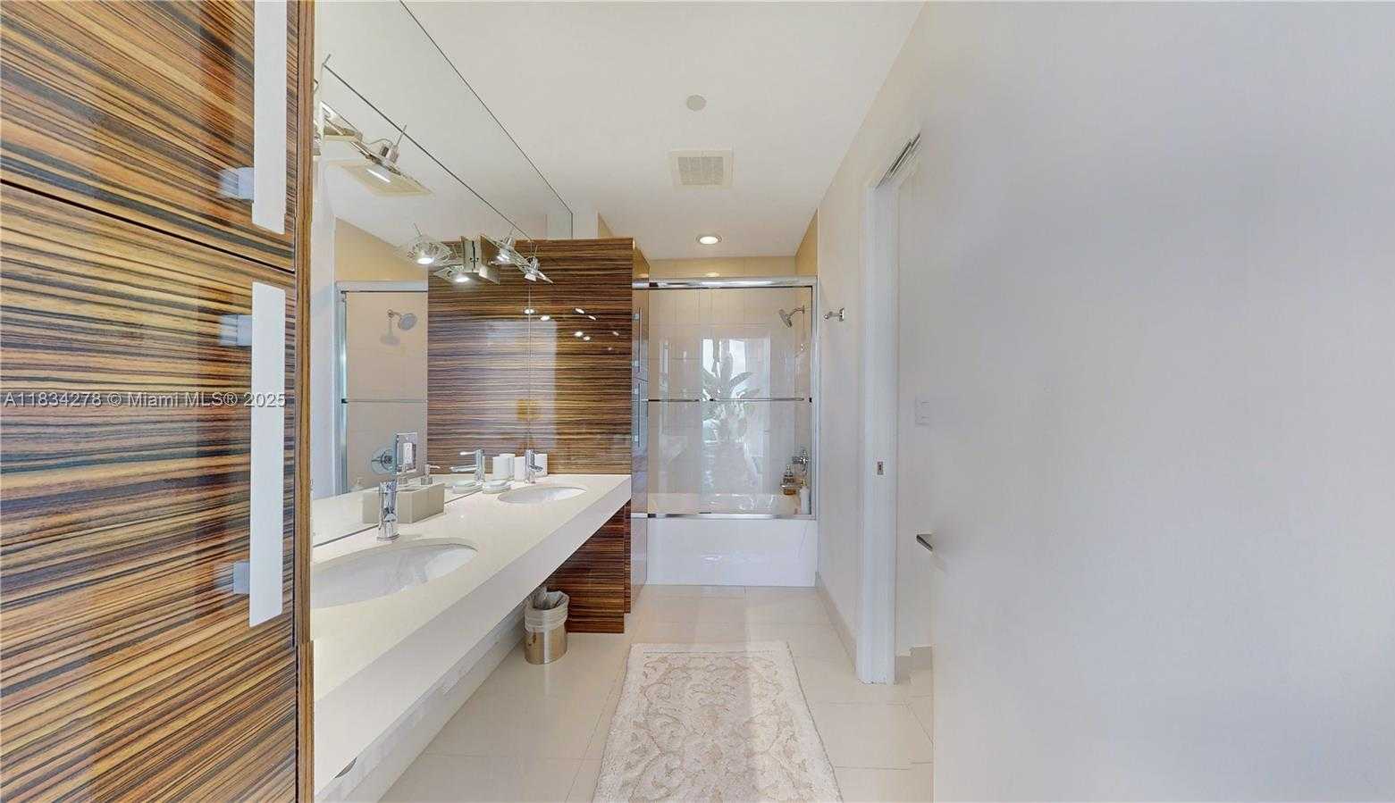Small Image of 2020 NORTH BAYSHORE DR #2801, Miami Number 13