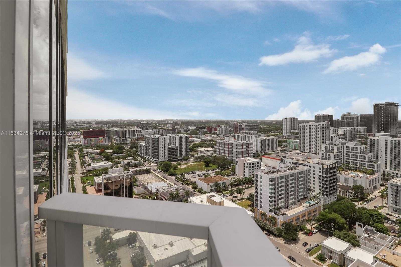 Small Image of 2020 NORTH BAYSHORE DR #2801, Miami Number 23
