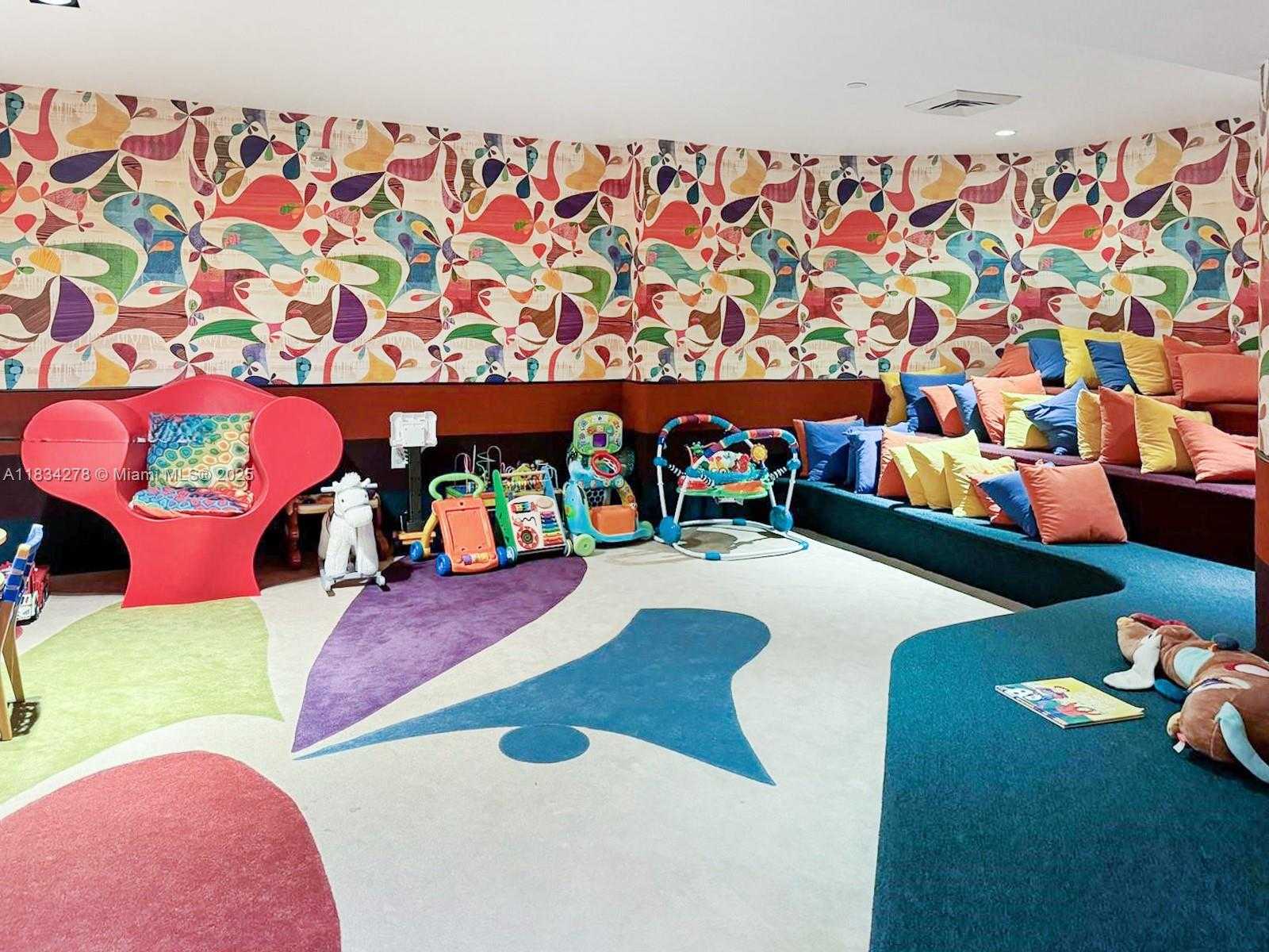 Small Image of 2020 NORTH BAYSHORE DR #2801, Miami Number 36