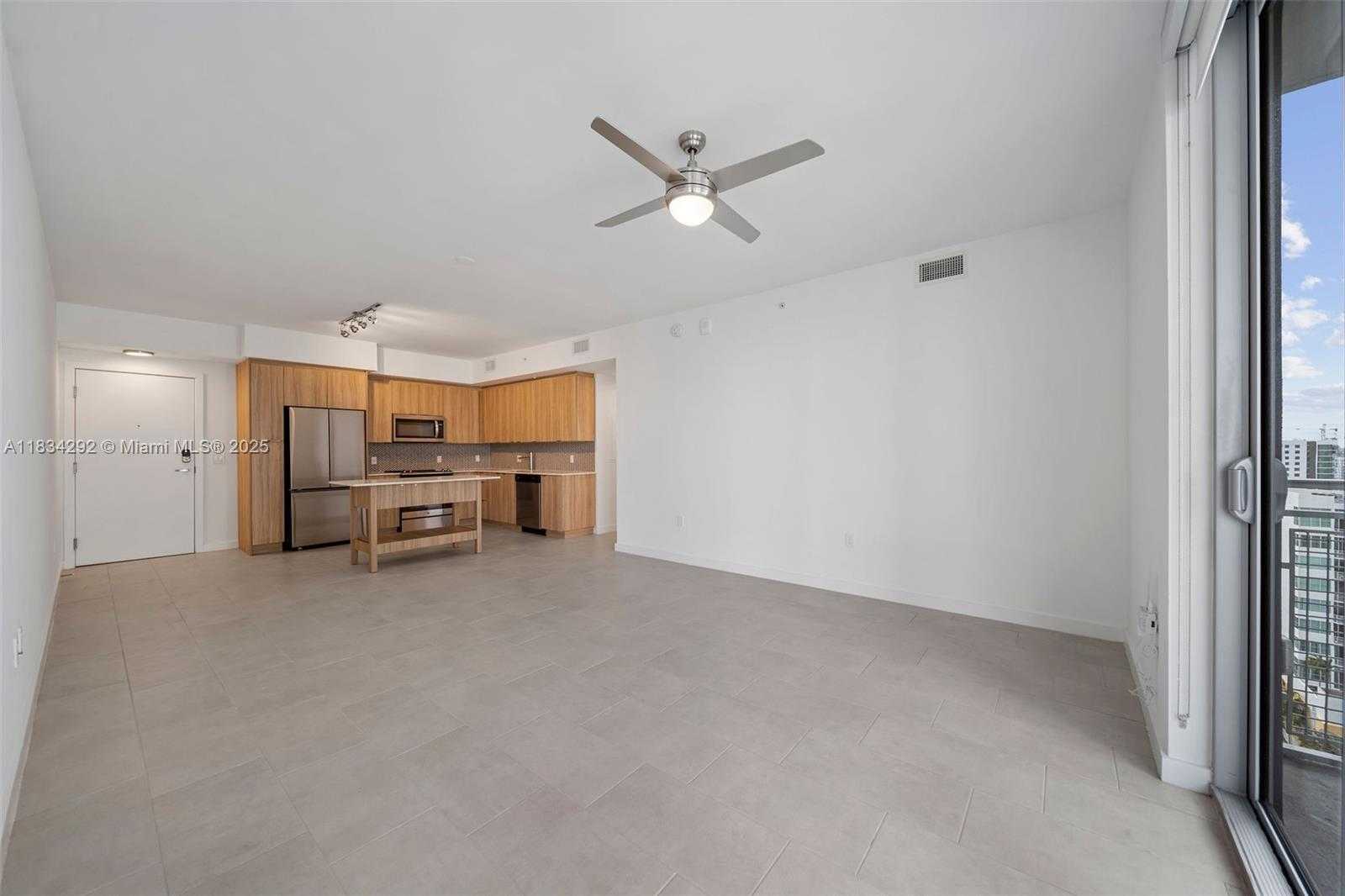 Small Image of 2150 NORTH BAYSHORE DR #2409, Miami Number 16
