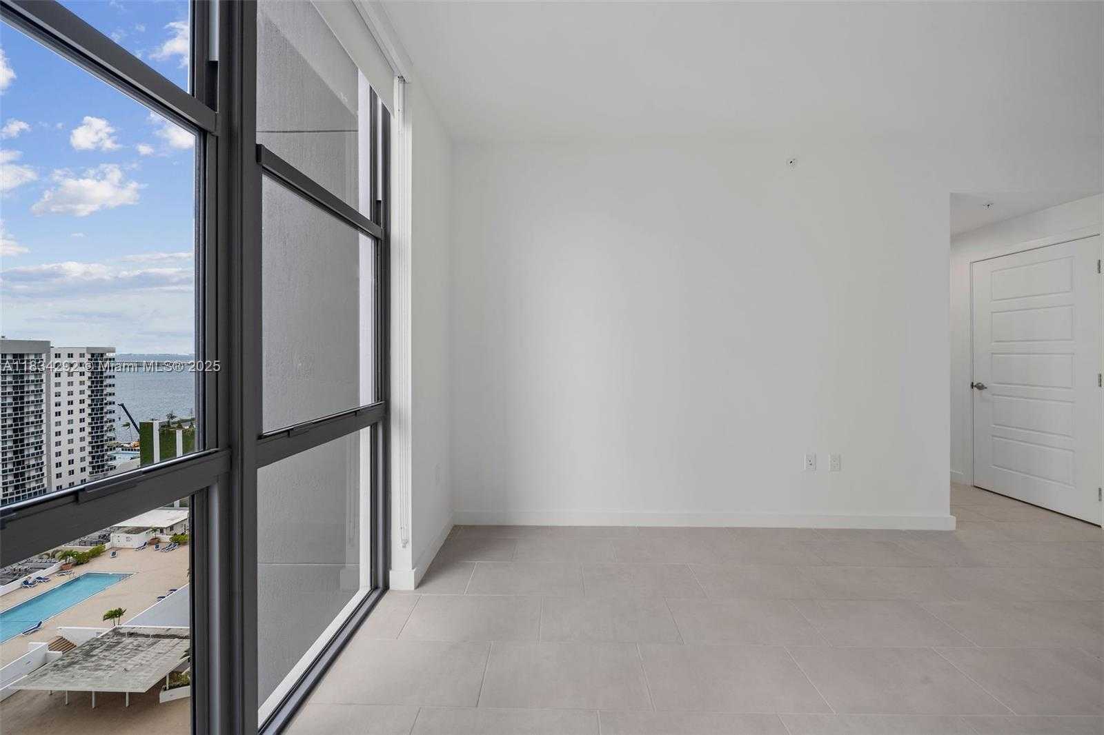 Small Image of 2150 NORTH BAYSHORE DR #2409, Miami Number 19