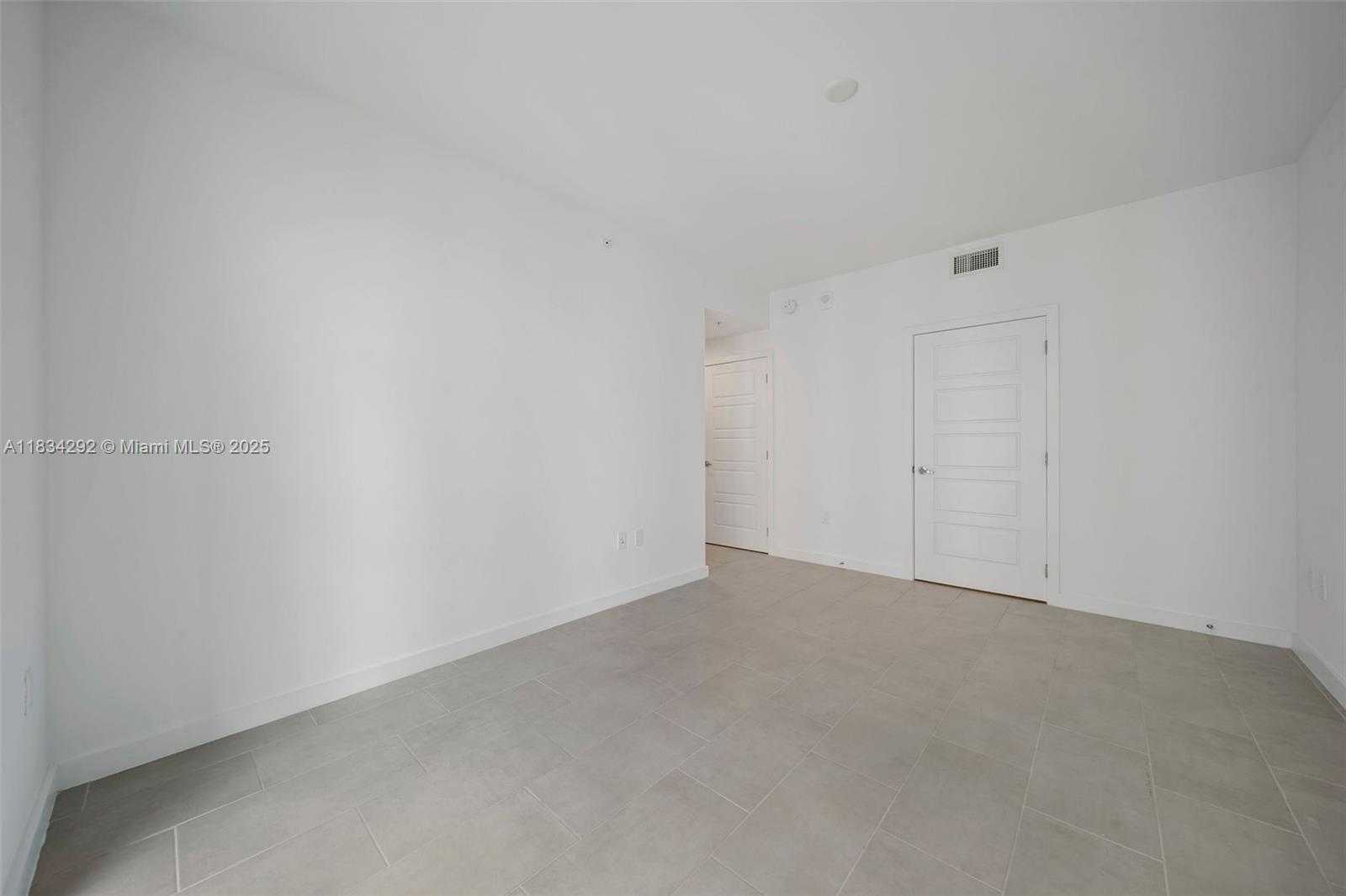 Small Image of 2150 NORTH BAYSHORE DR #2409, Miami Number 21