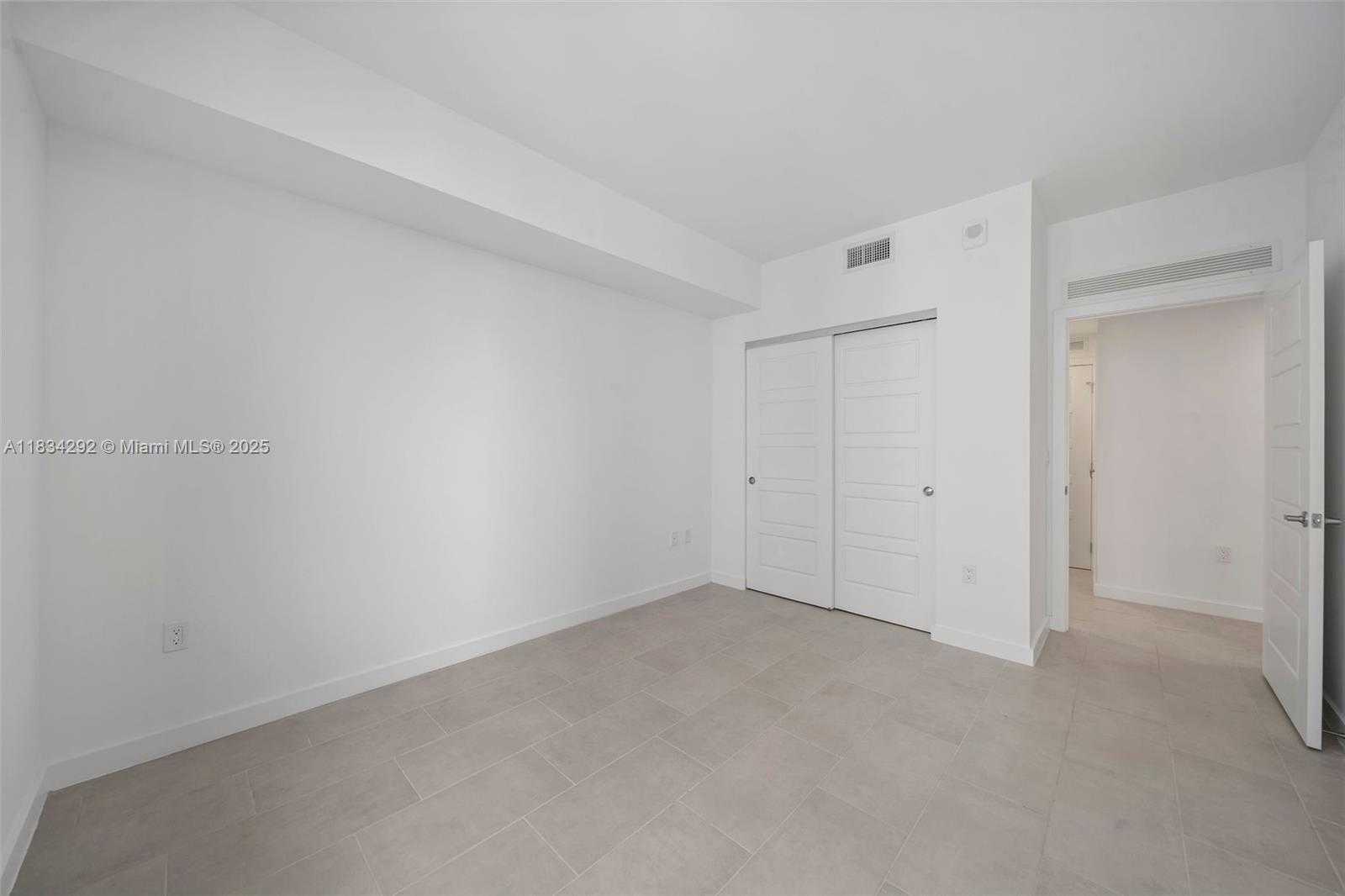 Small Image of 2150 NORTH BAYSHORE DR #2409, Miami Number 28