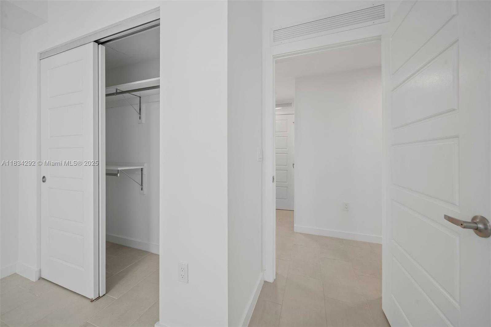 Small Image of 2150 NORTH BAYSHORE DR #2409, Miami Number 29