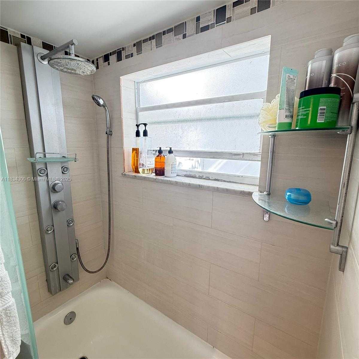 Small Image of 1075 93RD ST #206, Bay Harbor Islands Number 16