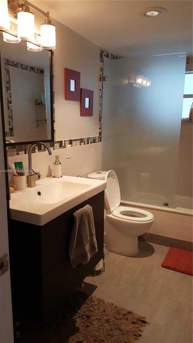 Small Image of 1075 93RD ST #206, Bay Harbor Islands Number 21