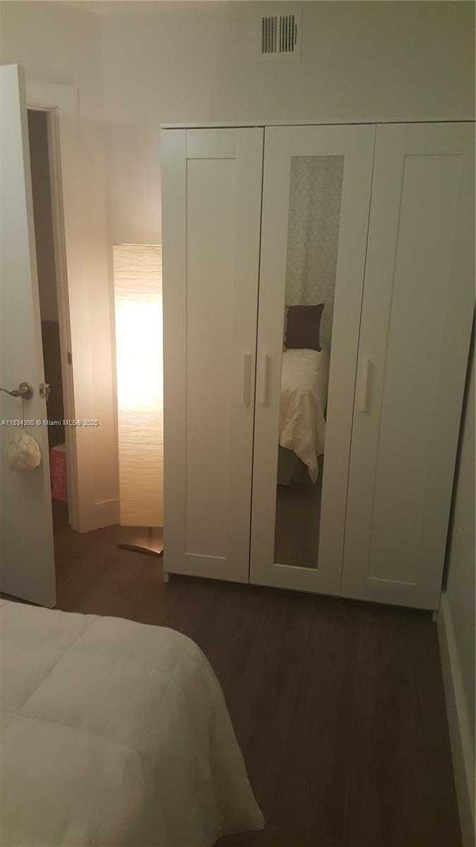 Small Image of 1075 93RD ST #206, Bay Harbor Islands Number 30