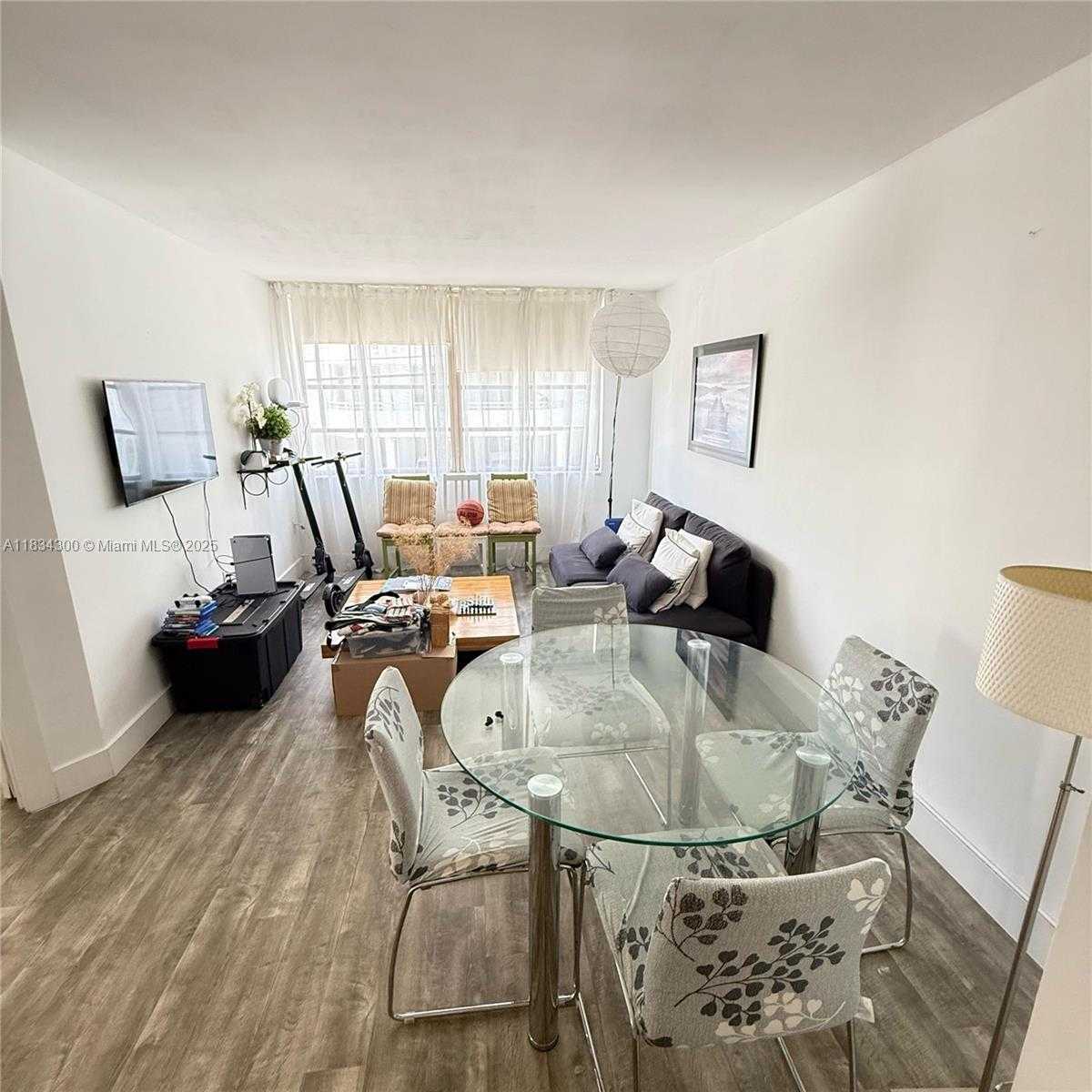 Small Image of 1075 93RD ST #206, Bay Harbor Islands Number 5