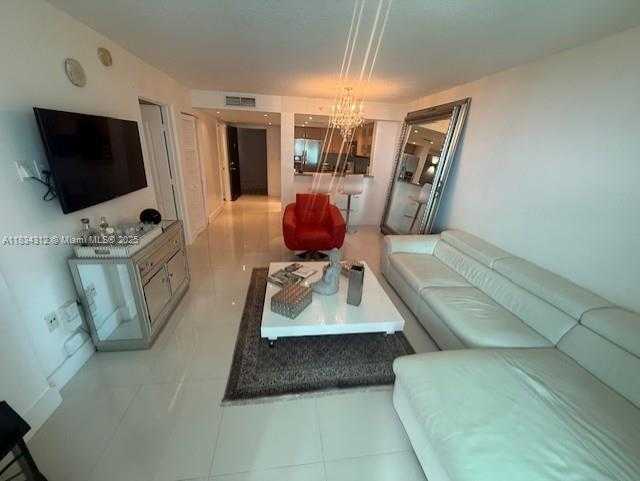 Small Image of 2101 BRICKELL AVE #709, Miami Number 3