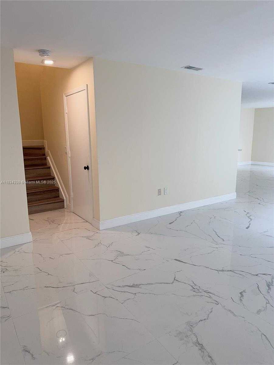 Small Image of 5490 NORTH WEST 92ND AVE, Sunrise Number 10