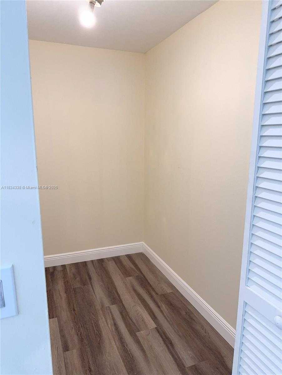 Small Image of 5490 NORTH WEST 92ND AVE, Sunrise Number 18
