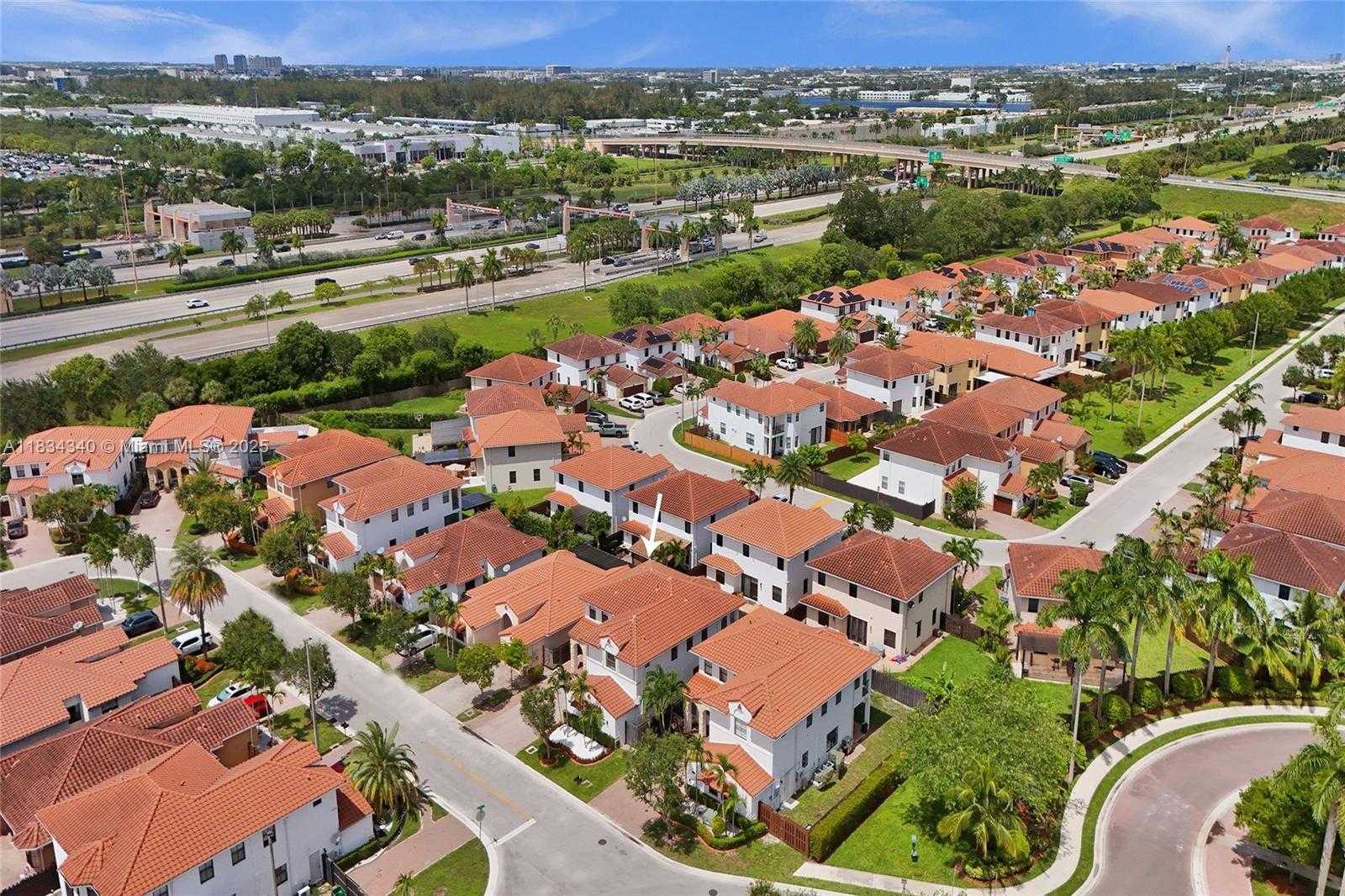 Small Image of 1007 NORTH WEST 99TH CT, Miami Number 12