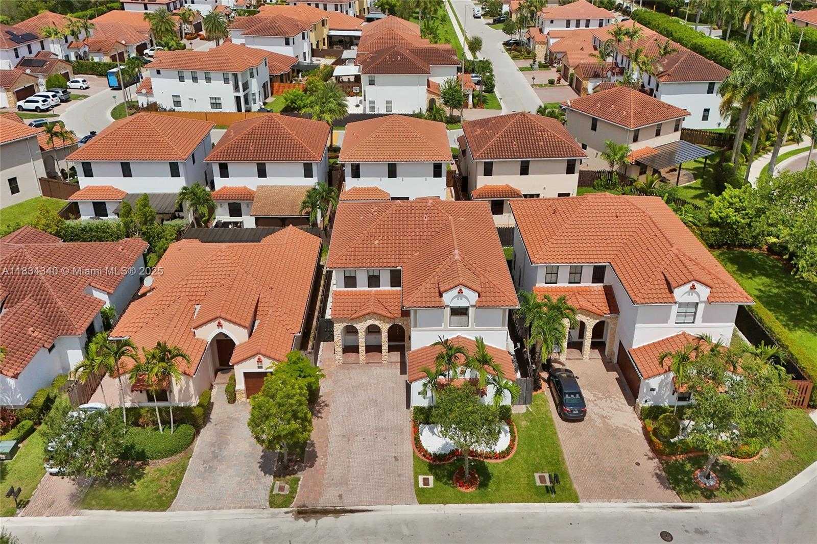 Small Image of 1007 NORTH WEST 99TH CT, Miami Number 3