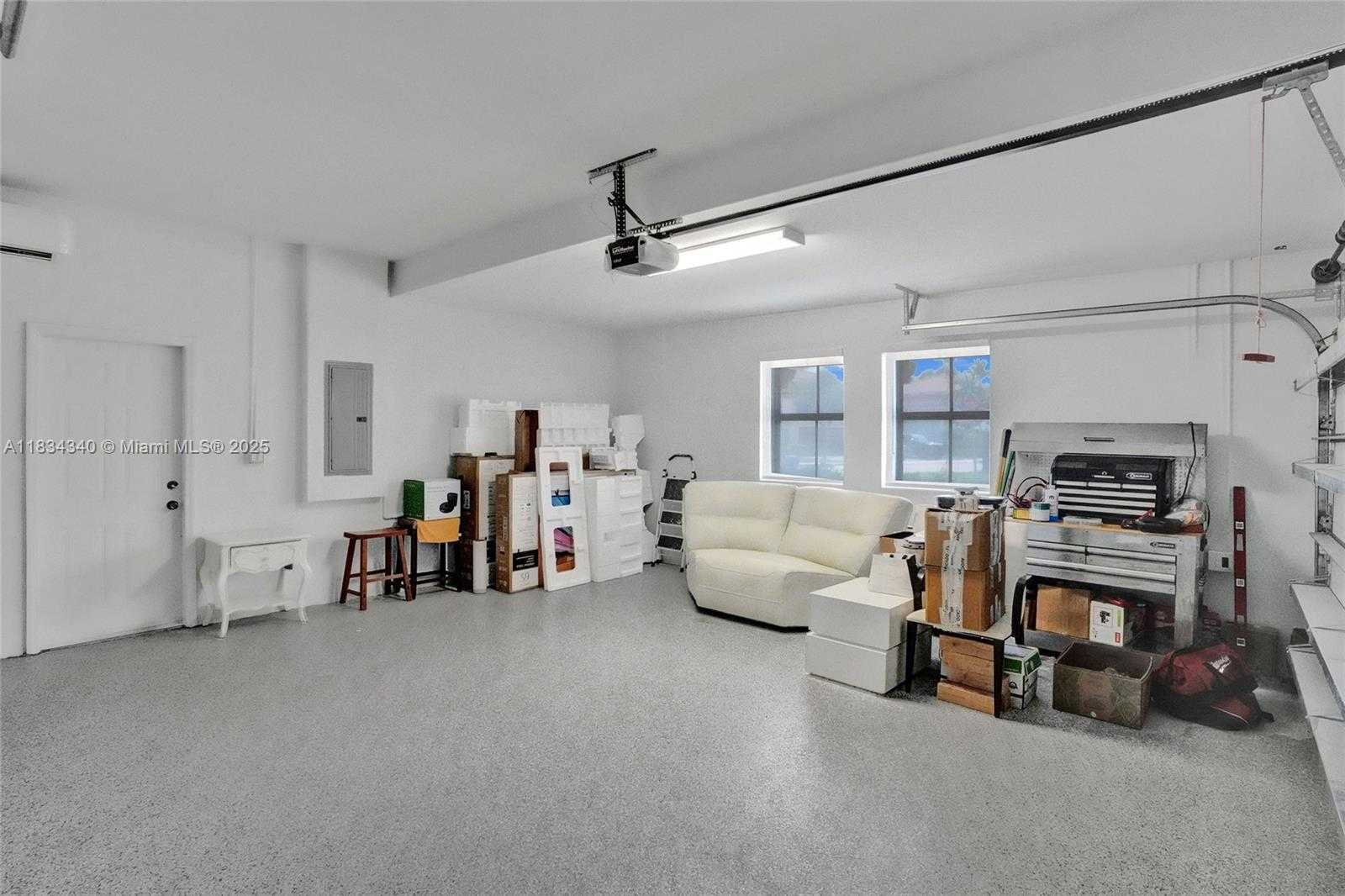 Small Image of 1007 NORTH WEST 99TH CT, Miami Number 53
