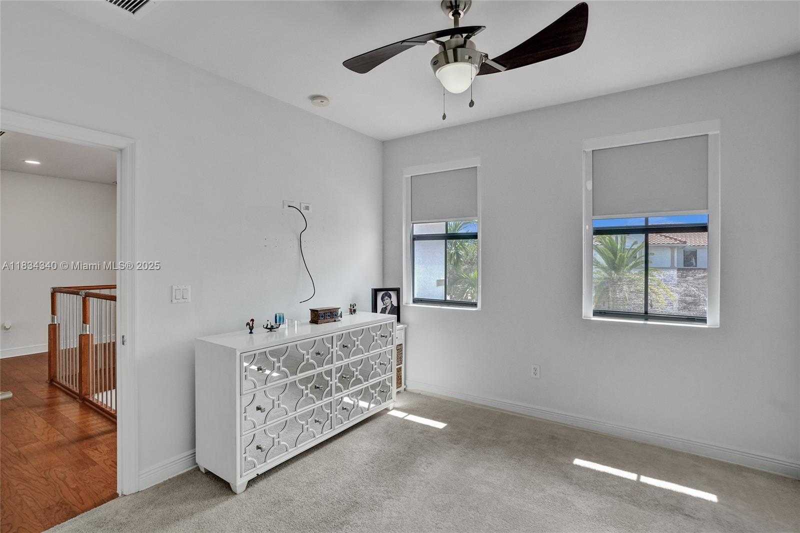 Small Image of 1007 NORTH WEST 99TH CT, Miami Number 58
