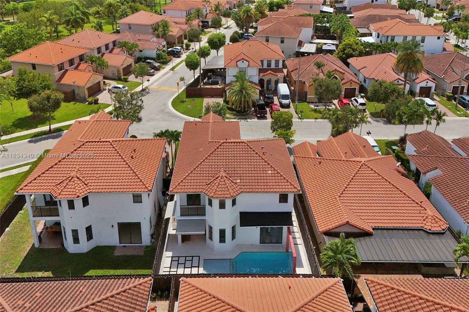 Small Image of 1007 NORTH WEST 99TH CT, Miami Number 7