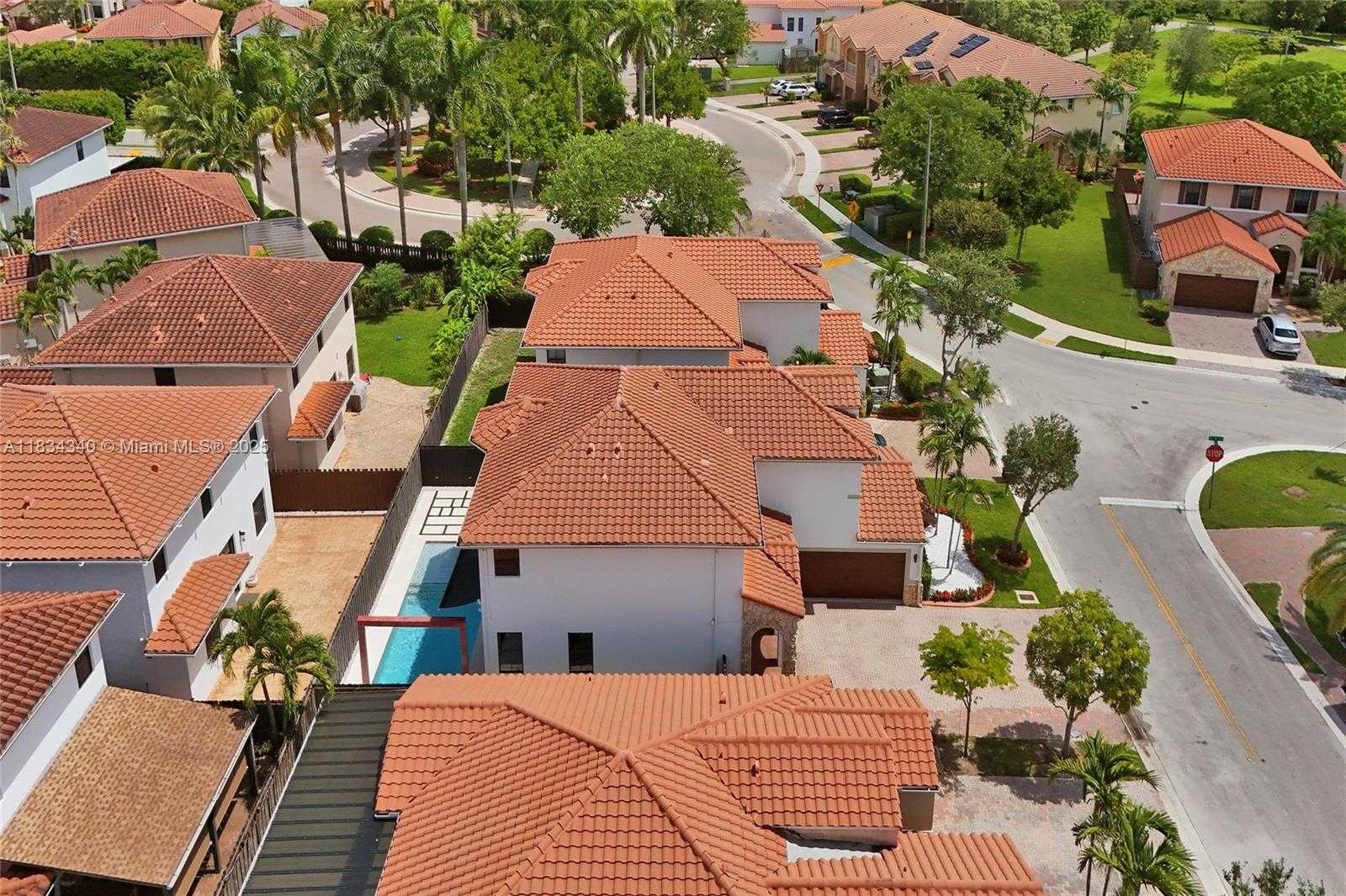 Small Image of 1007 NORTH WEST 99TH CT, Miami Number 9