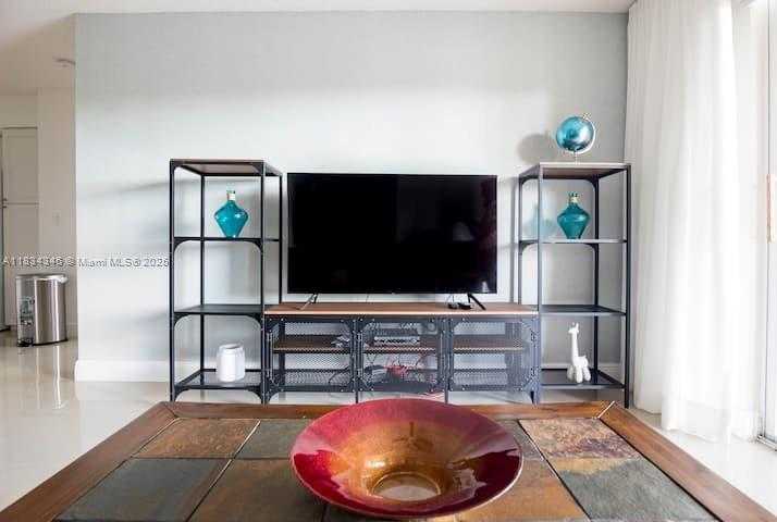 Small Image of 19655 EAST COUNTRY CLUB DR #6307, Aventura Number 7