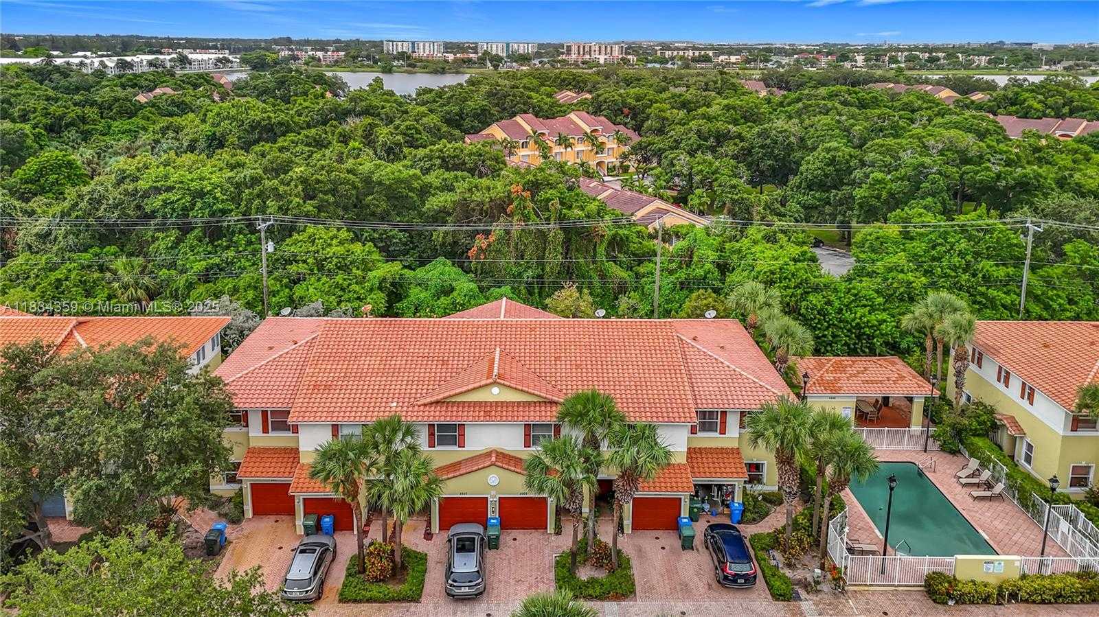 Small Image of 2505 NORTH WEST 31ST CT, Oakland Park Number 7