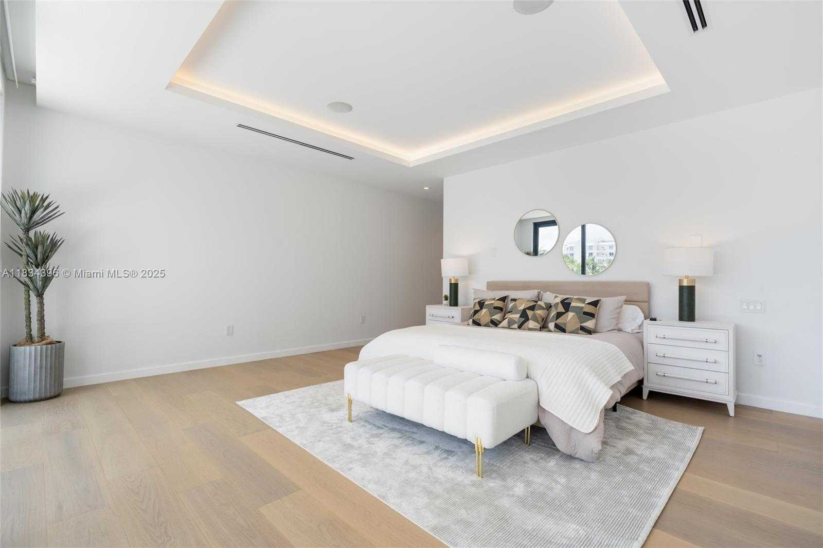 Small Image of 10161 EAST BROADVIEW DR, Bay Harbor Islands Number 24