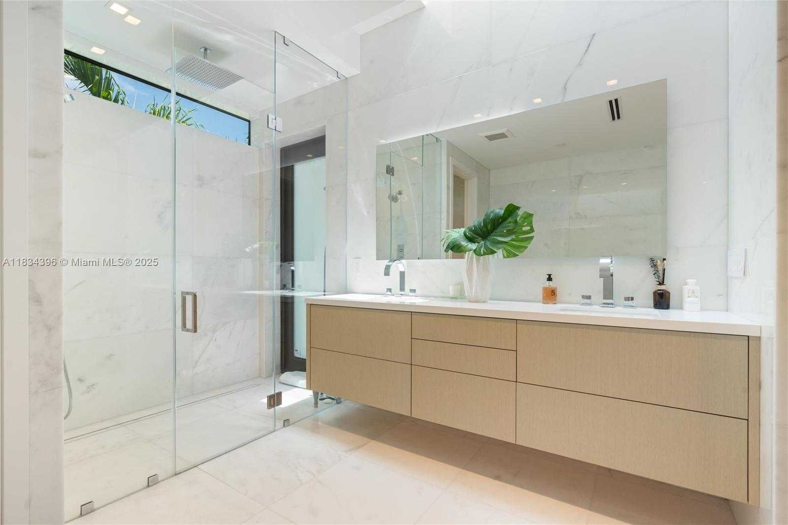 Small Image of 10161 EAST BROADVIEW DR, Bay Harbor Islands Number 25