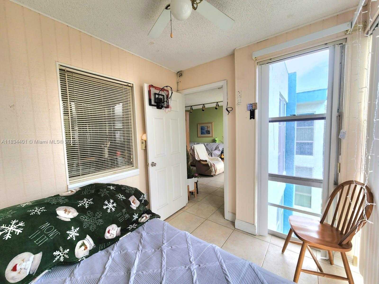 Small Image of 200 177TH DR #515, Sunny Isles Beach Number 11