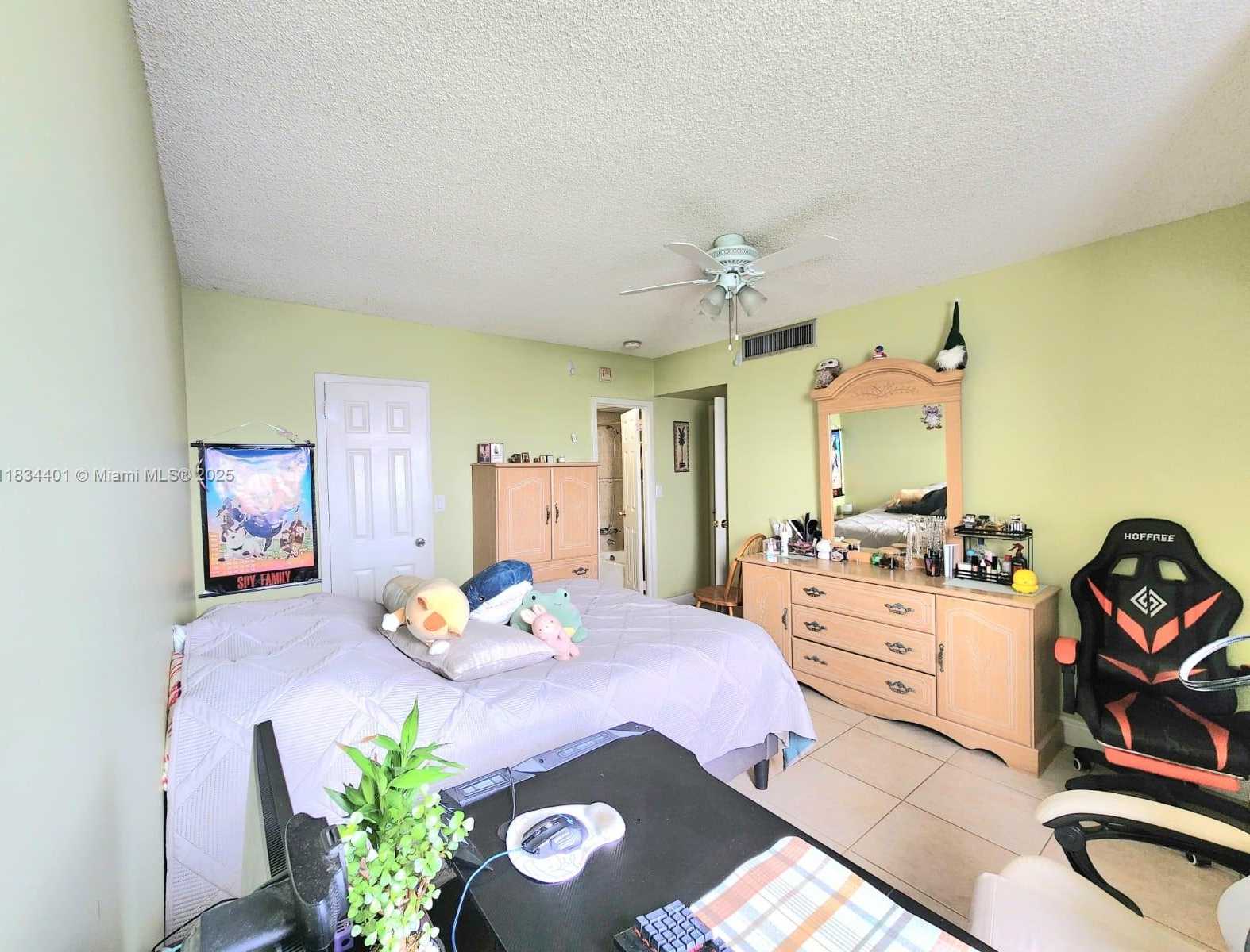 Small Image of 200 177TH DR #515, Sunny Isles Beach Number 18