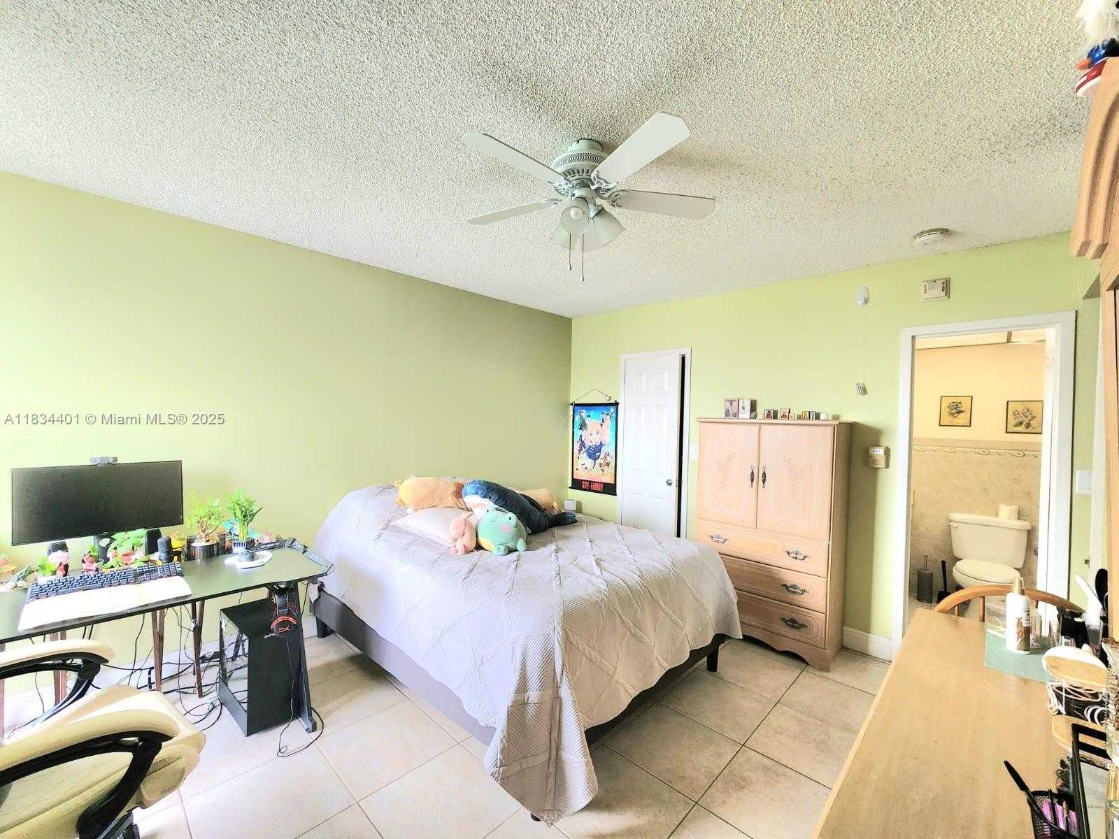 Small Image of 200 177TH DR #515, Sunny Isles Beach Number 19