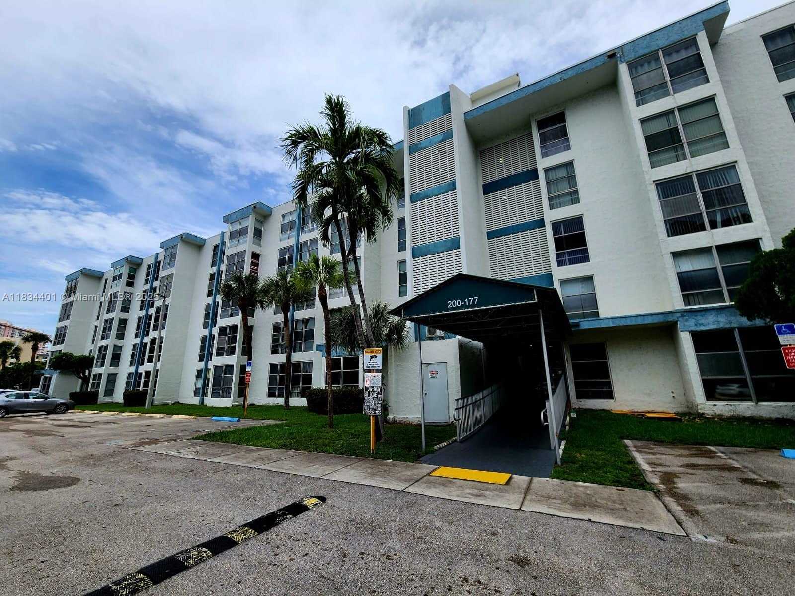 Small Image of 200 177TH DR #515, Sunny Isles Beach Number 2
