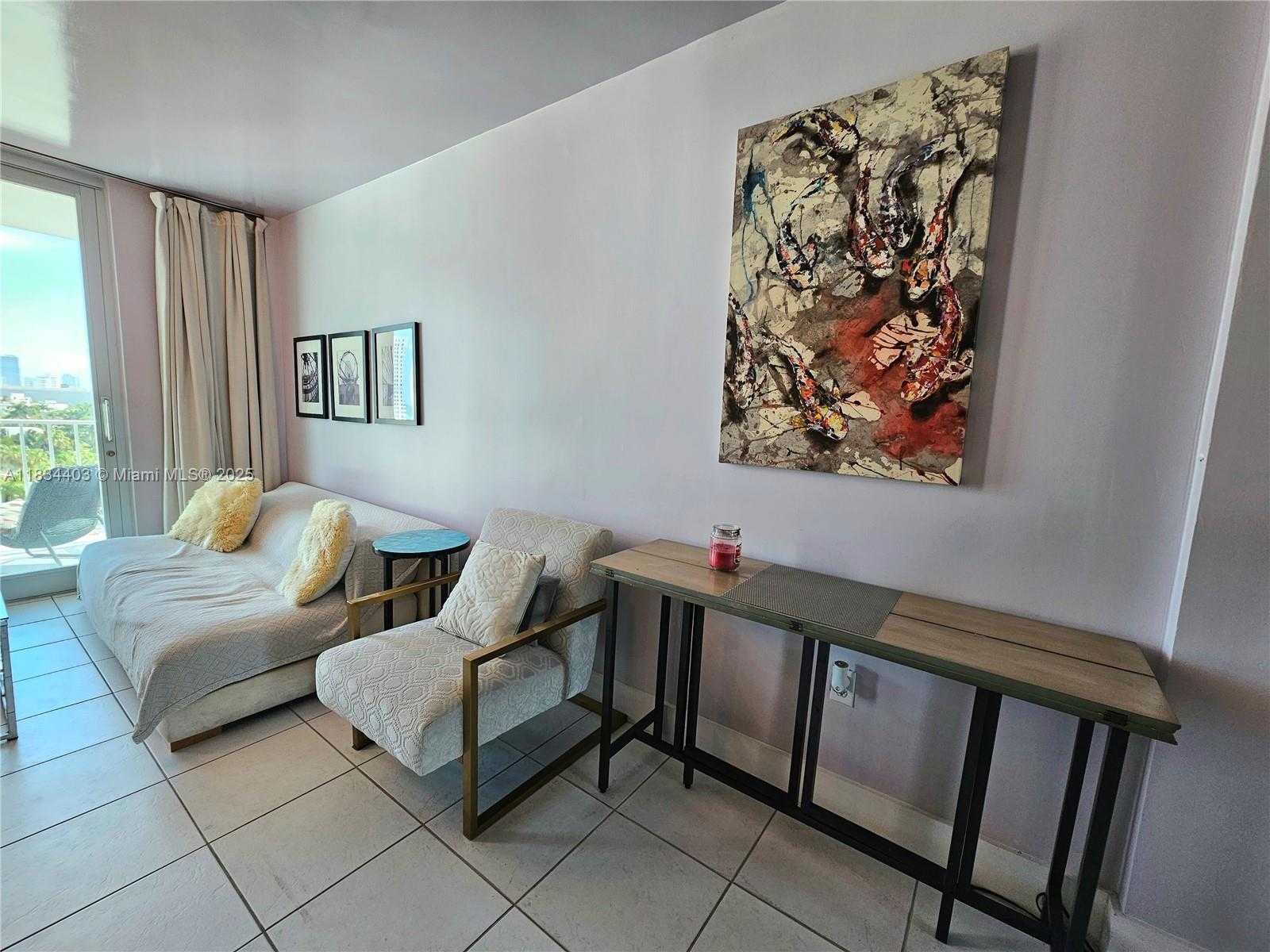 Small Image of 2829 INDIAN CREEK DR #905, Miami Beach Number 5
